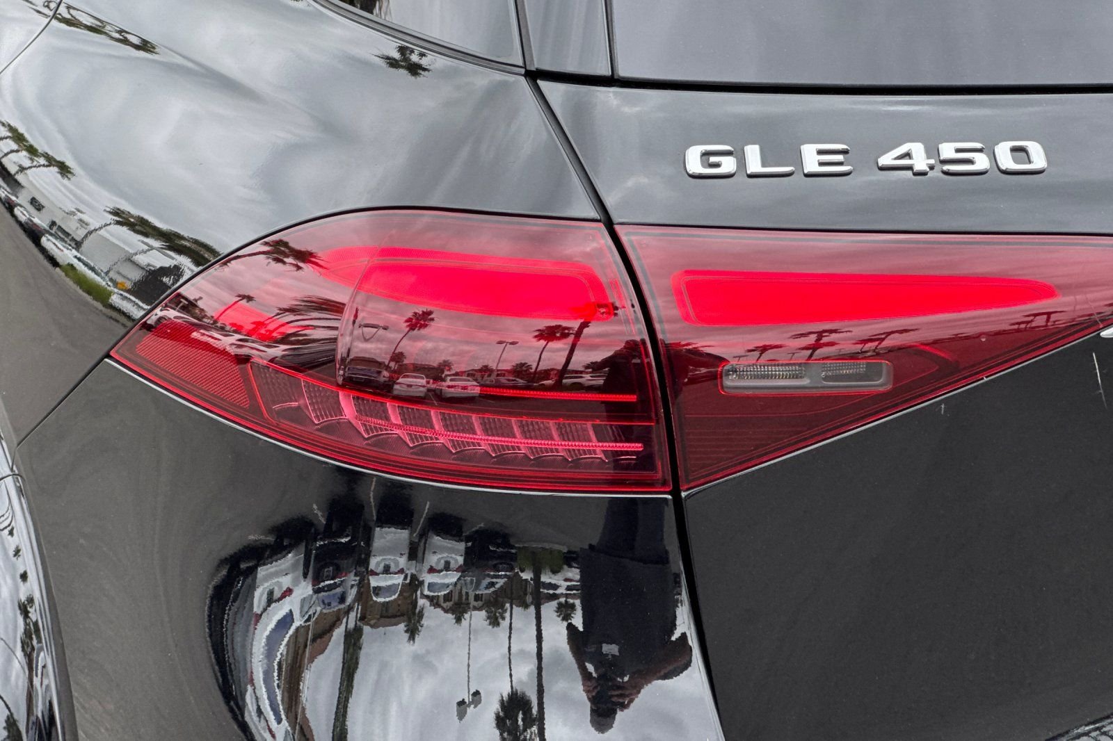 Certified Used 2025  Mercedes-Benz GLE 450 image 14