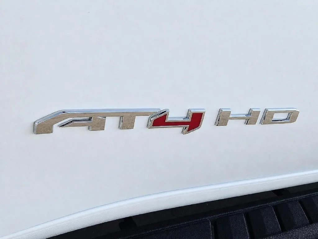 2026 GMC Sierra 2500HD AT4 - Photo 7
