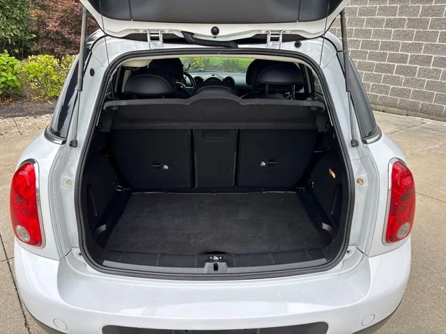 Used 2015 White MINI Base image 11