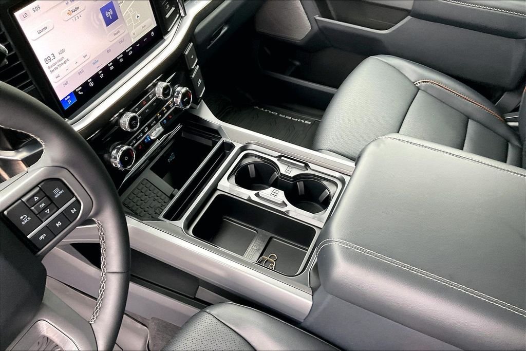 New 2026 Ford Super Duty F-250 Lariat 4D Crew Cab