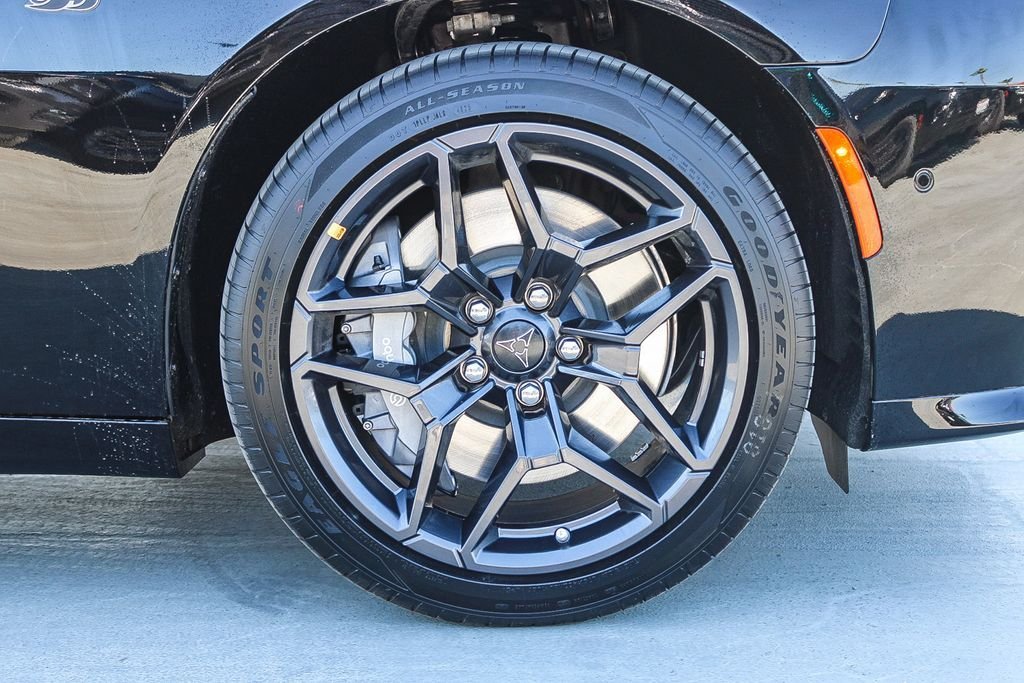 New 2026 Diamond Black Crystal Pearlcoat Dodge Scat Pack Plus image 11