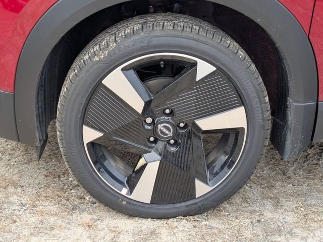 New 2026 Scarlet Ember Tintcoat Nissan SR image 9