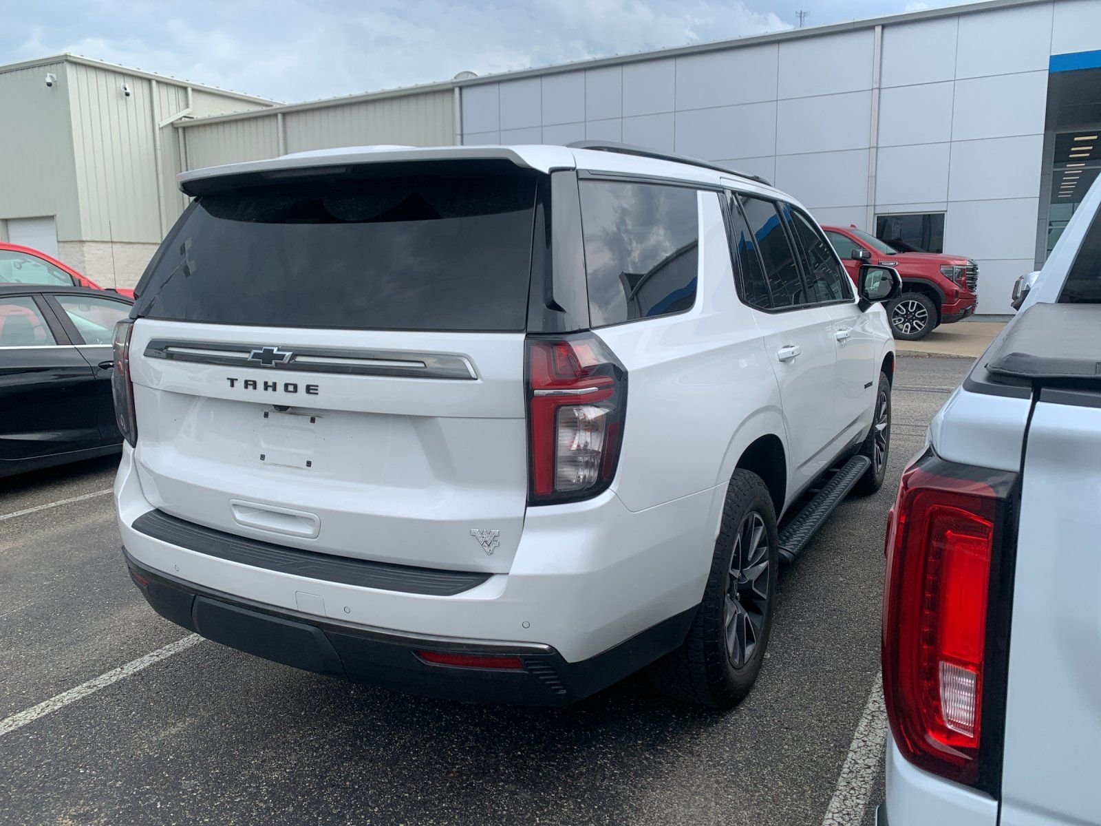 Used 2022 Beige Chevrolet Z71 image 2