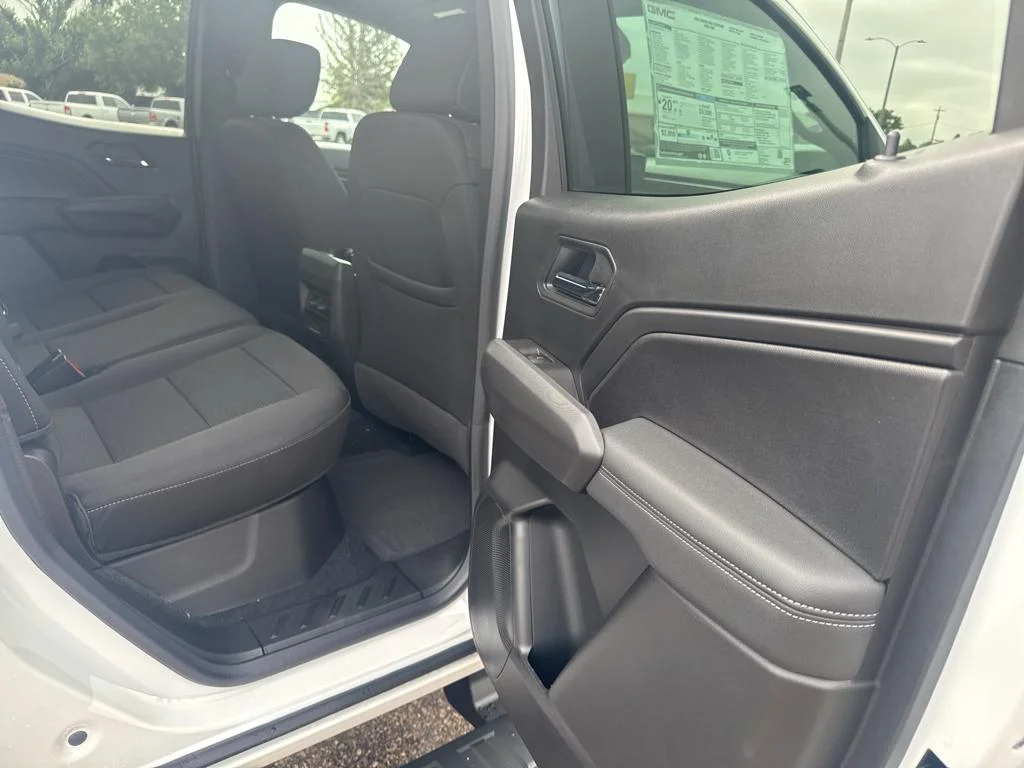 2025 GMC Canyon Elevation - Photo 18