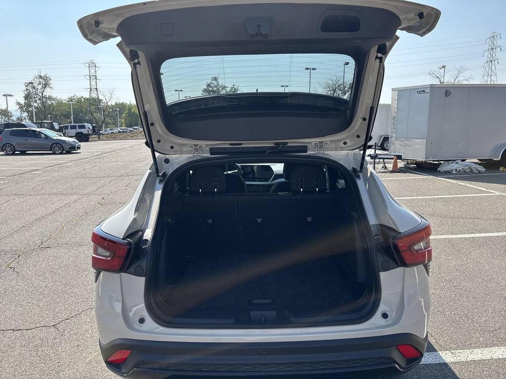 2026 Chevrolet Trax RS - Photo 25