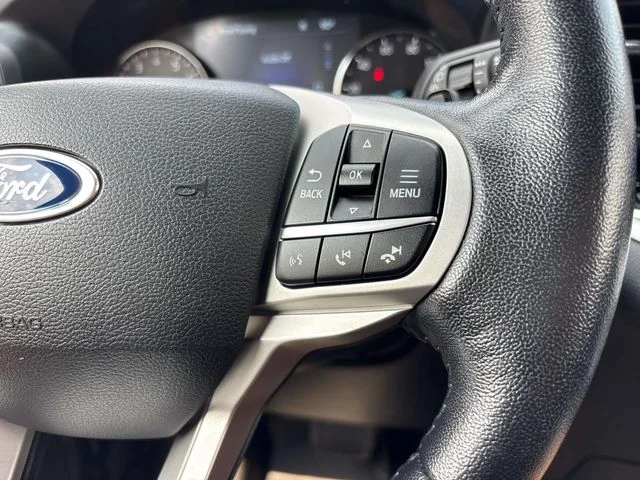 Used 2020 Silver Ford XLT image 31