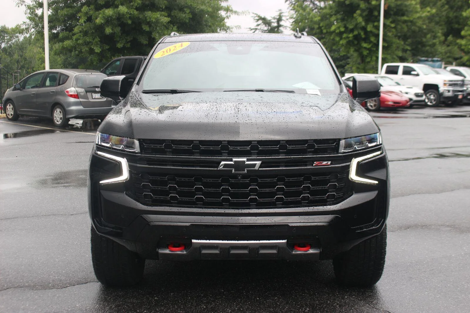 Used 2024 Black Chevrolet Z71 image 2