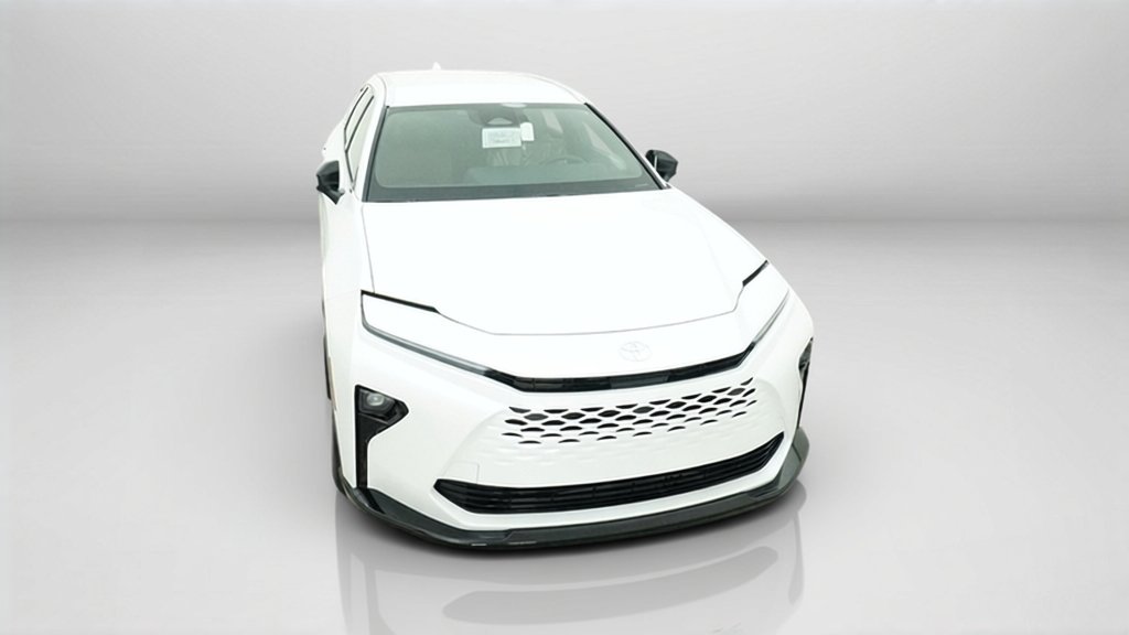 New 2026 Oxygen White Toyota XLE image 34