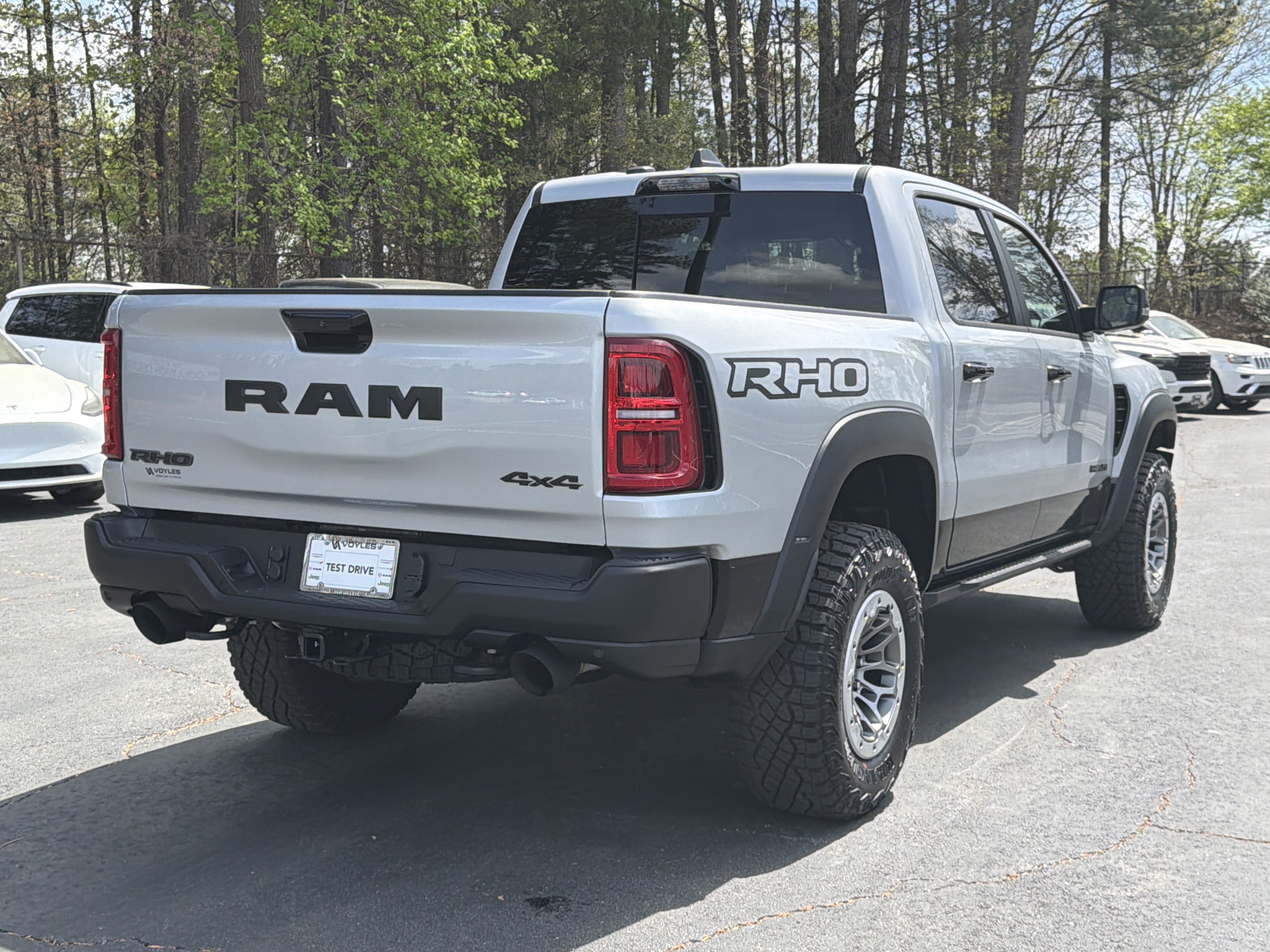 2026 RAM 1500 RHO - Photo 8