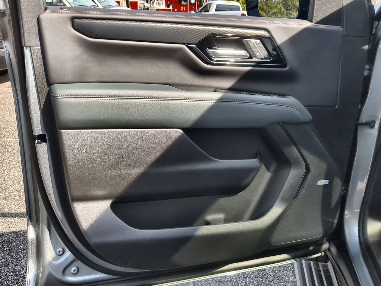 2026 GMC Yukon XL AT4 - Photo 23