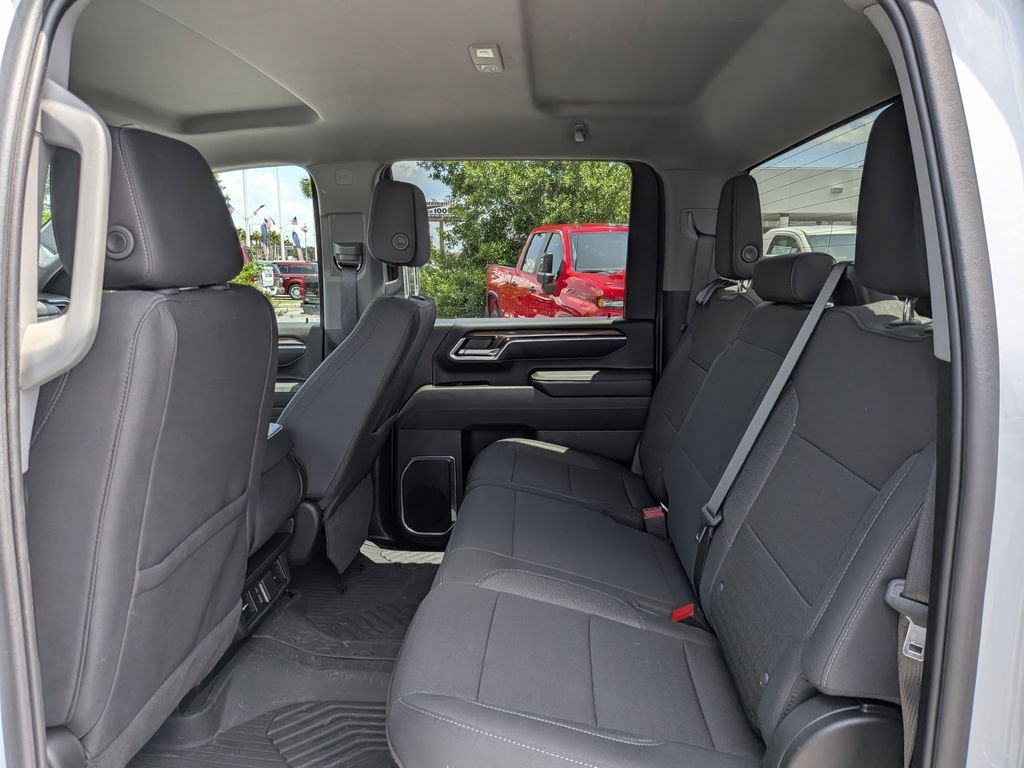 2025 Chevrolet Silverado 2500HD LT - Photo 13