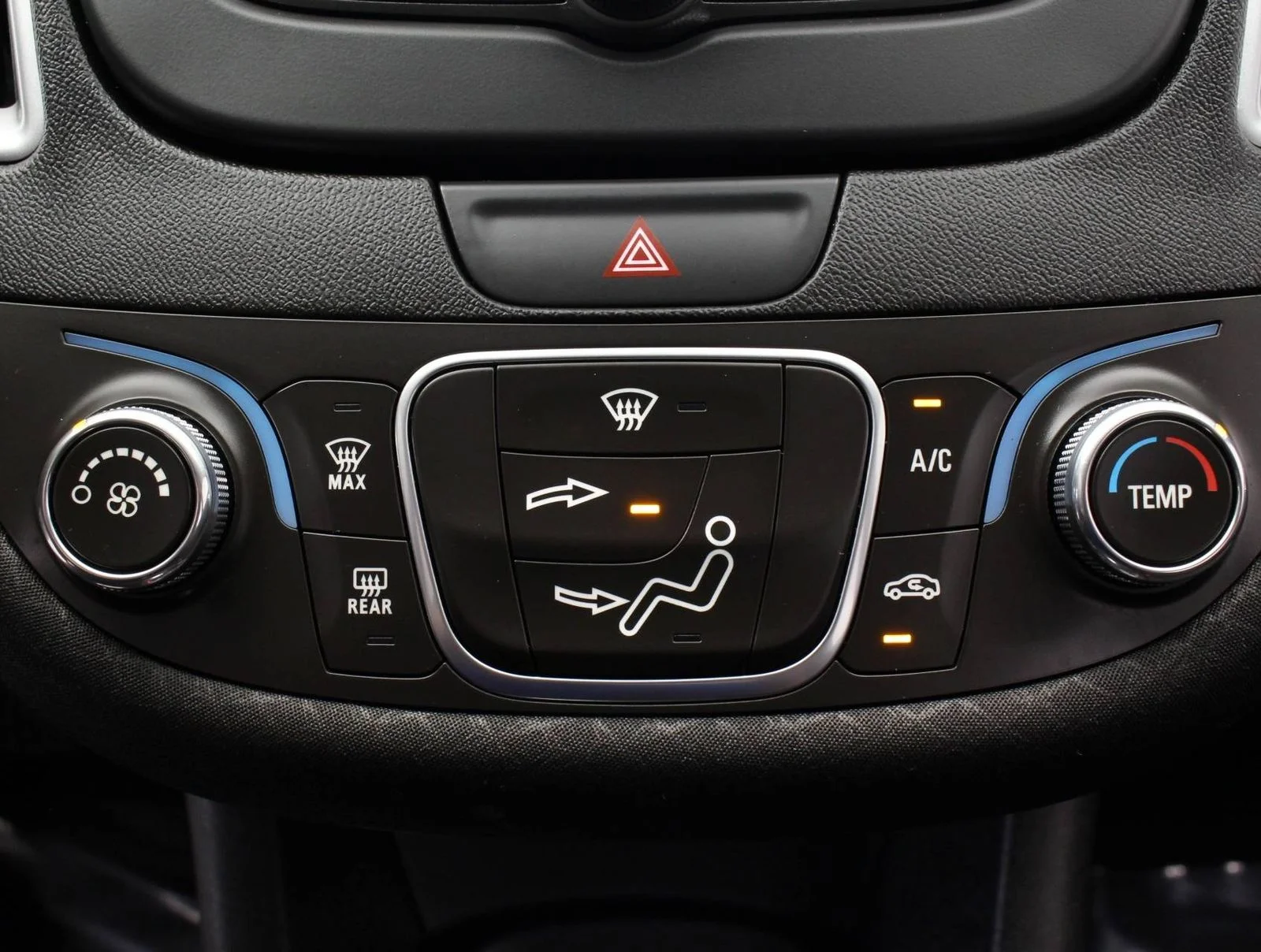 Used 2018 White Chevrolet LS image 20