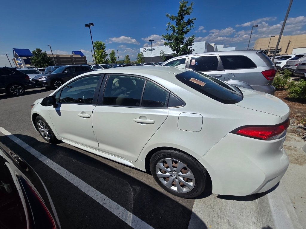 Used 2020 Blizzard Pearl Toyota LE image 12