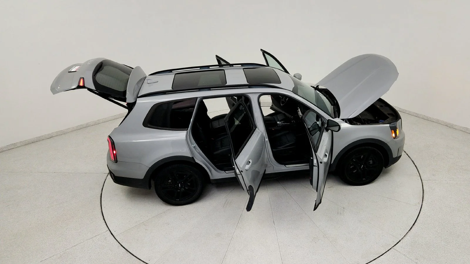 Used 2024 Gray Kia SX X-Line image 24