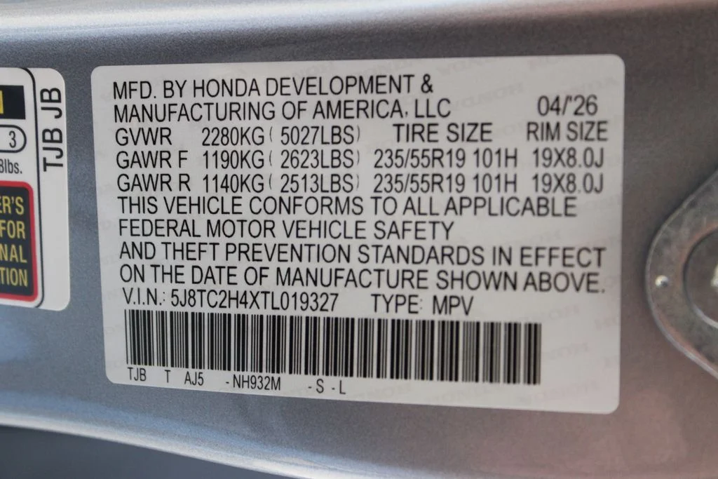 New 2026 Solar Silver Metallic Acura Base image 29