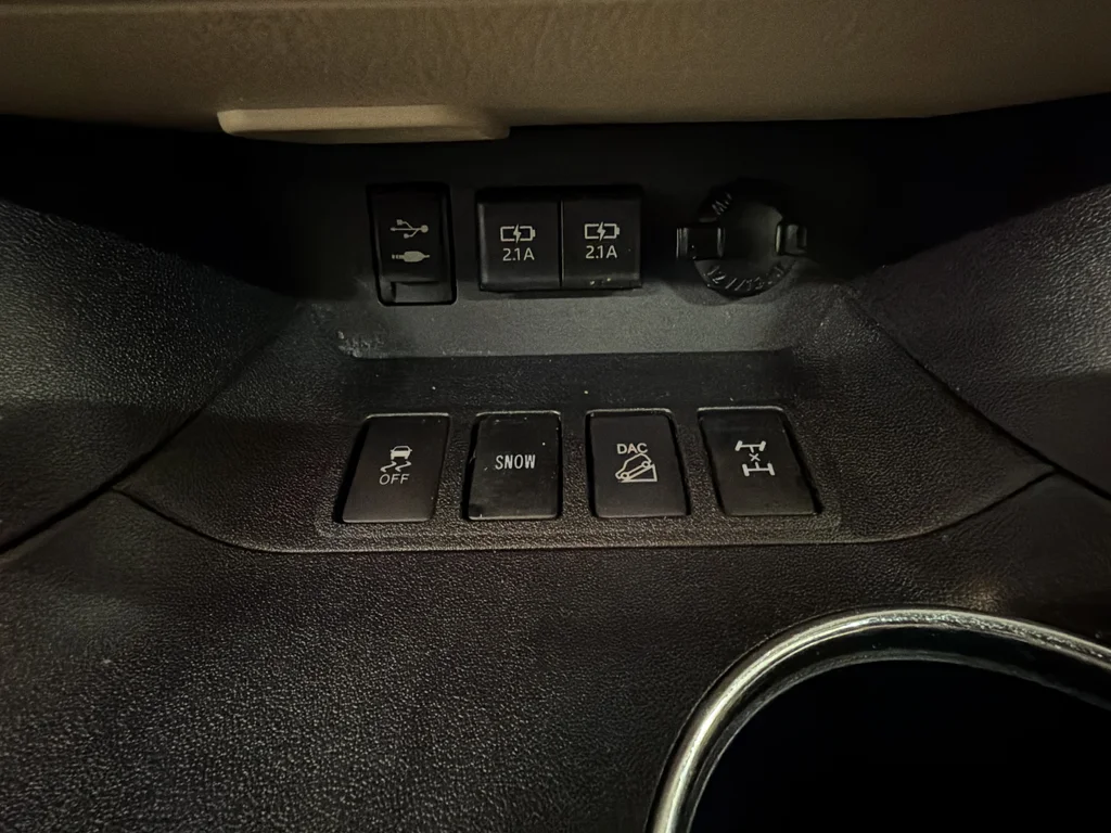 Used 2019 Red Toyota XLE image 33