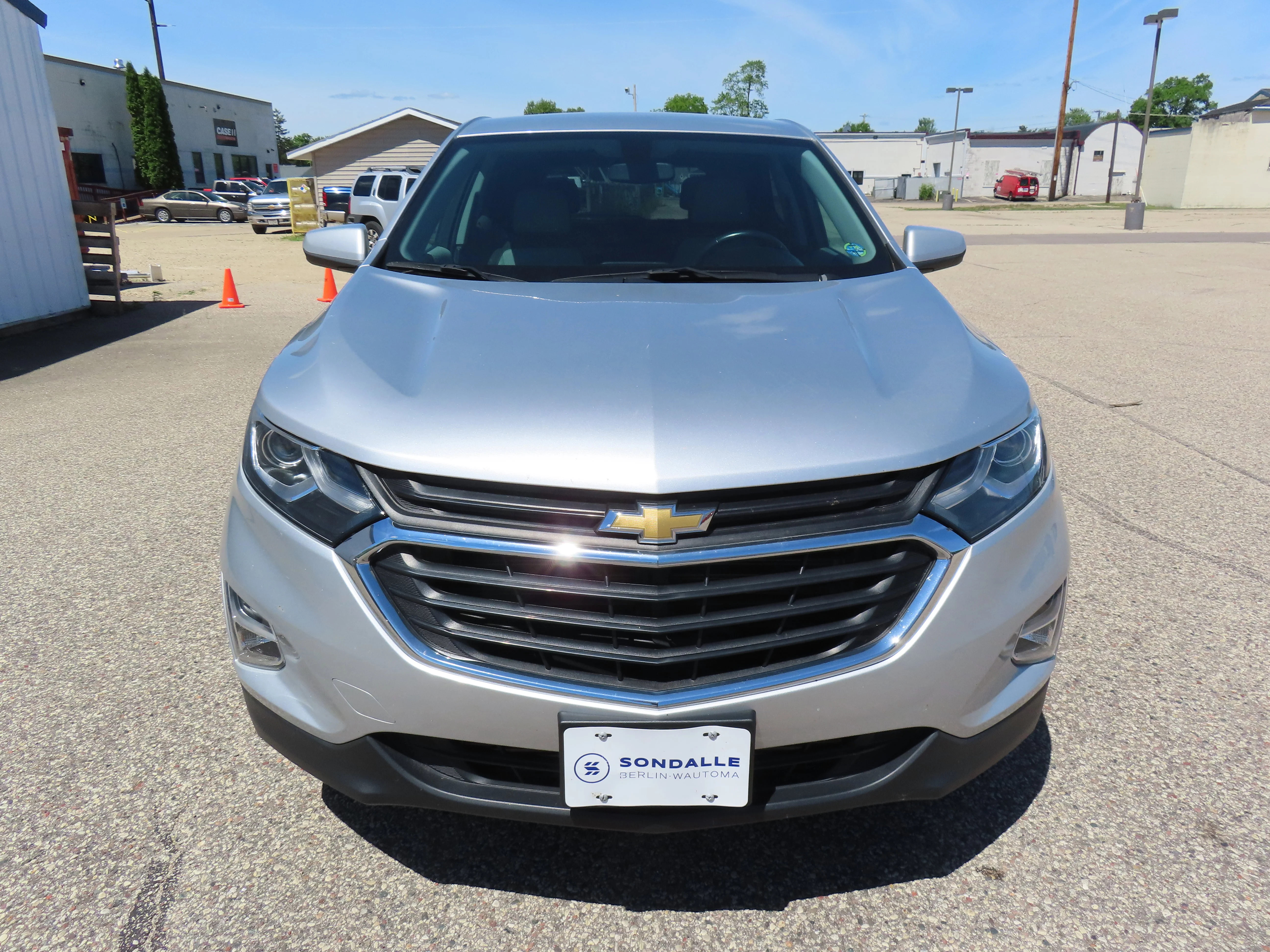 Used 2018 Chevrolet Equinox LT with VIN 3GNAXJEV1JS578779 for sale in Wautoma, WI