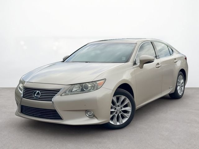2015 Lexus ES 300h