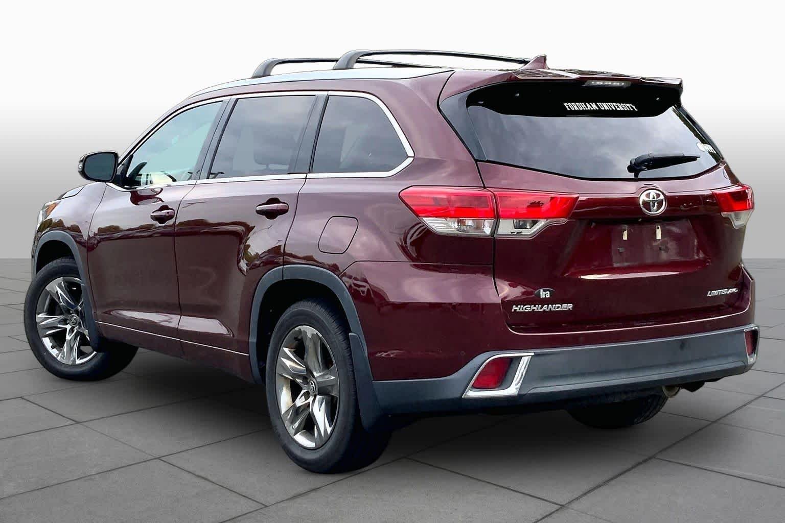 Used 2019 Ooh La La Rouge Mica Toyota Limited Platinum image 12