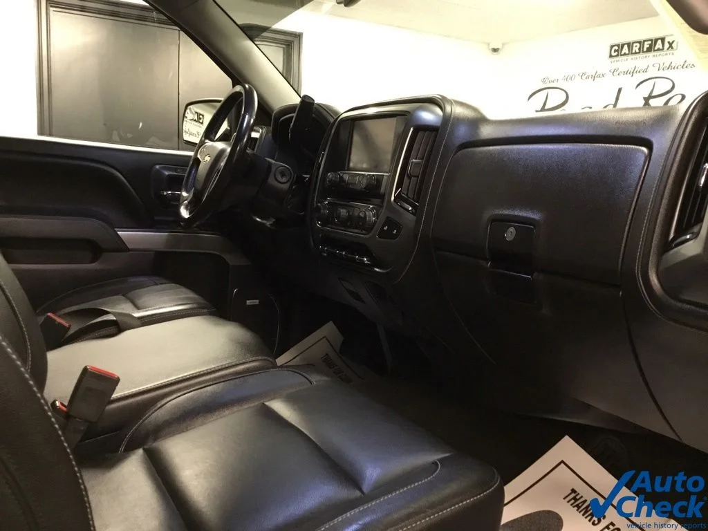 Used 2018 Black Chevrolet LTZ image 43