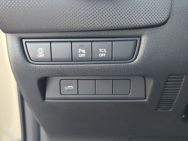 Used 2026 Beige/tan Mazda 2.5 S Meridian Edition image 14