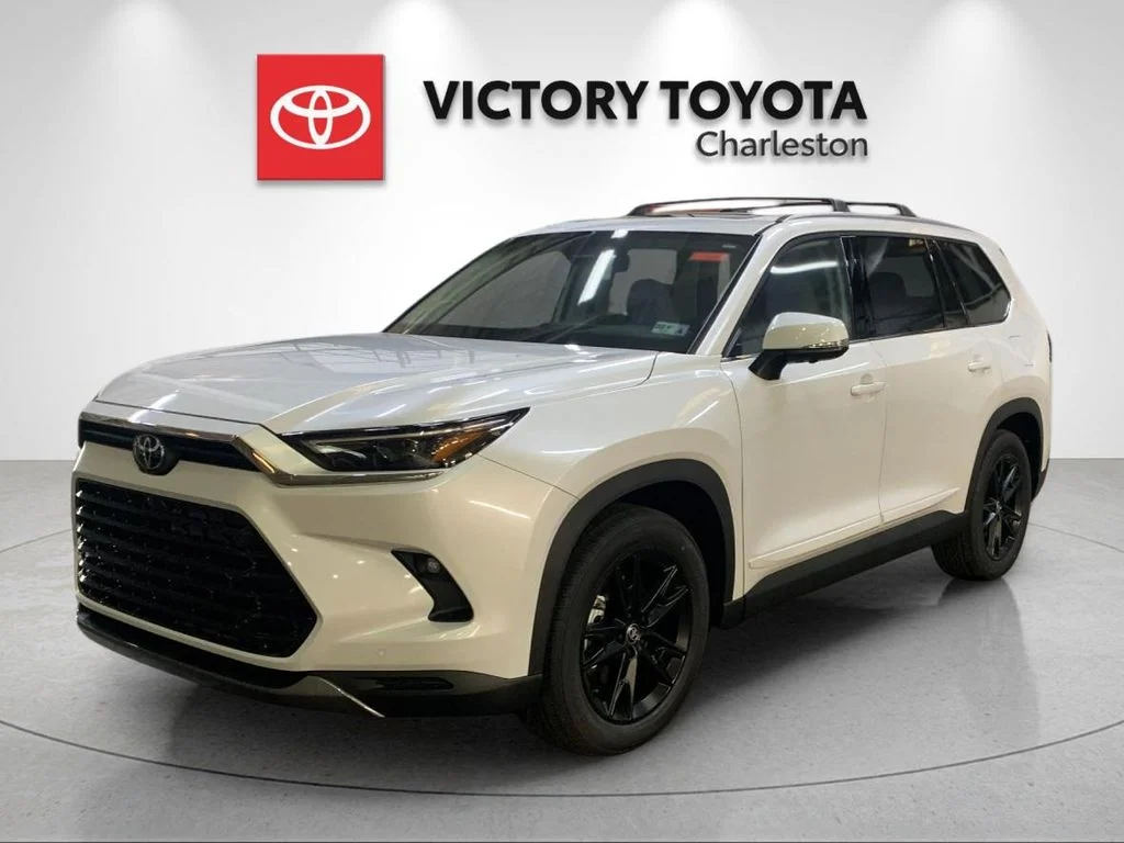 2026 Toyota Grand Highlander Platinum AWD's photo
