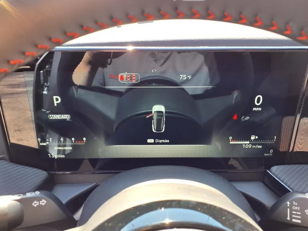New 2027 Gray Nissan SR image 16