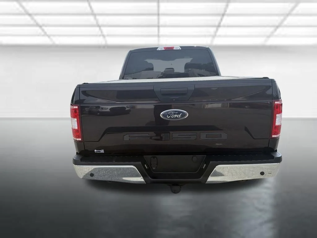 Used 2019 Red Ford XLT image 4
