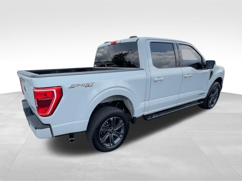 Used 2023 White Ford XLT image 8