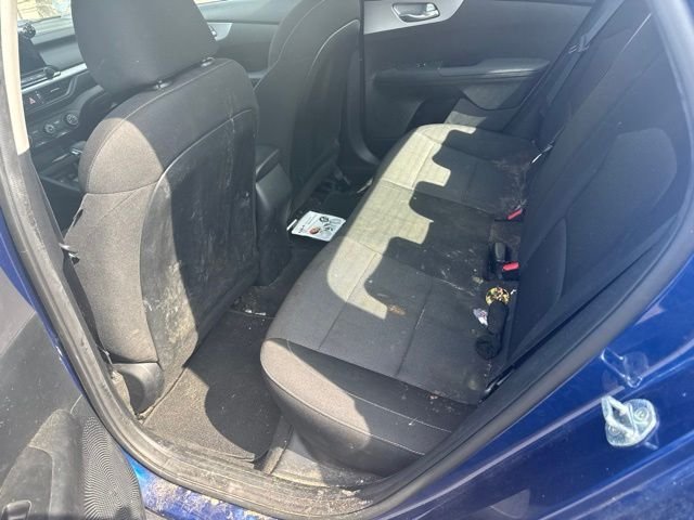 Used 2022 Blue Kia LXS image 7