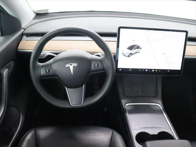 2021 Tesla Model Y Long Range - Photo 9