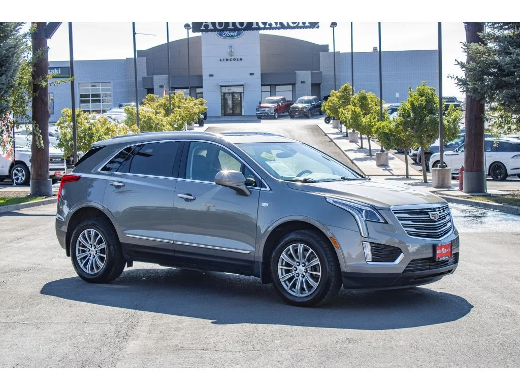 Used 2019 Cadillac XT5 Luxury with VIN 1GYKNDRS8KZ190497 for sale in Mountain Home, ID