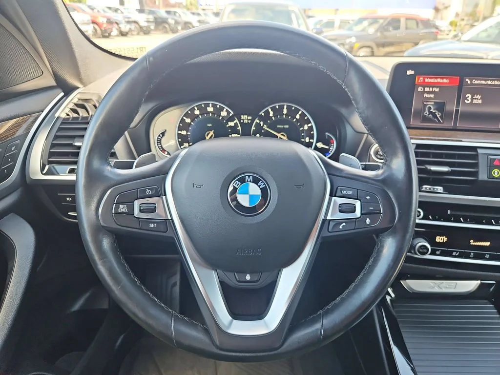 Used 2019 Phytonic Blue Metallic BMW xDrive30i image 14