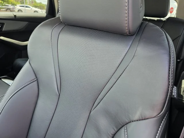 New 2026 Platinum White Pearl Acura w/Technology Package image 19
