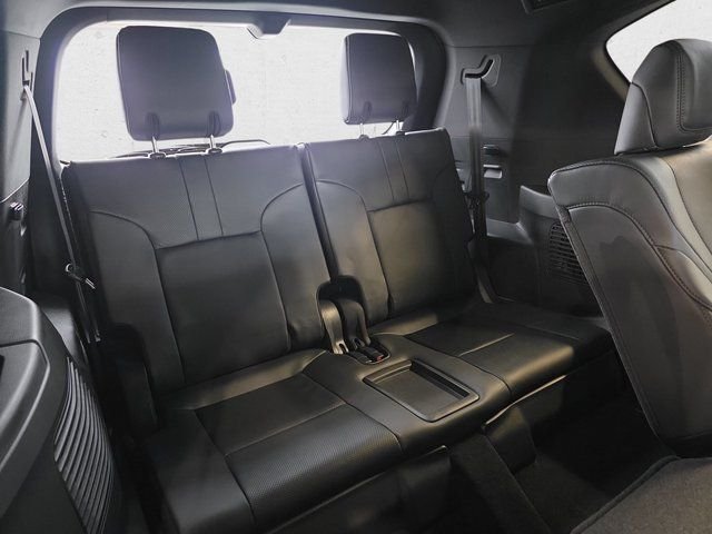 2026 Lexus LX 700h Overtrail - Photo 12