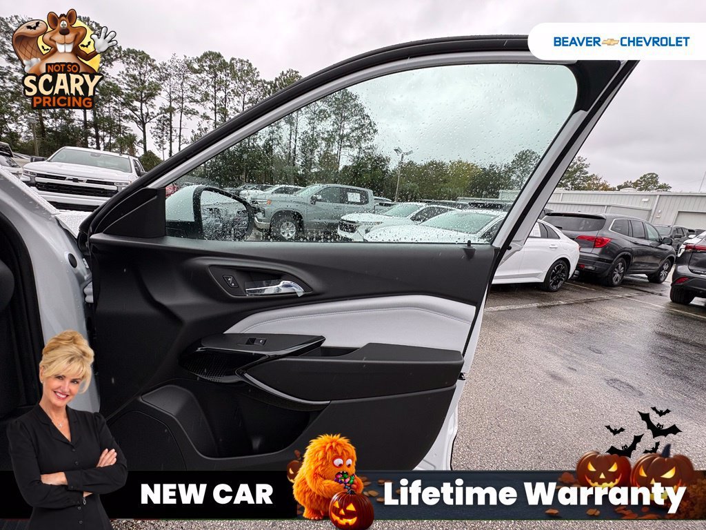 2026 Chevrolet Trax LT - Photo 31