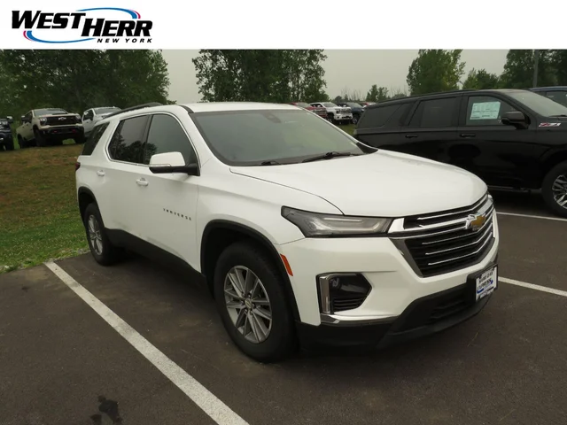 2023 Chevrolet Traverse LT