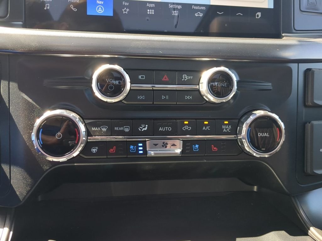 New 2026 Carbonized Gray Metallic Ford Lariat® image 29