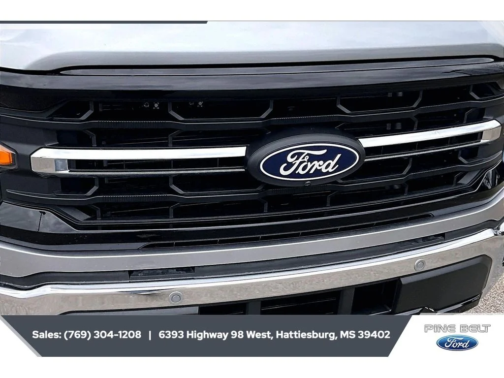 New 2026 Iconic Silver Metallic Ford XLT image 22