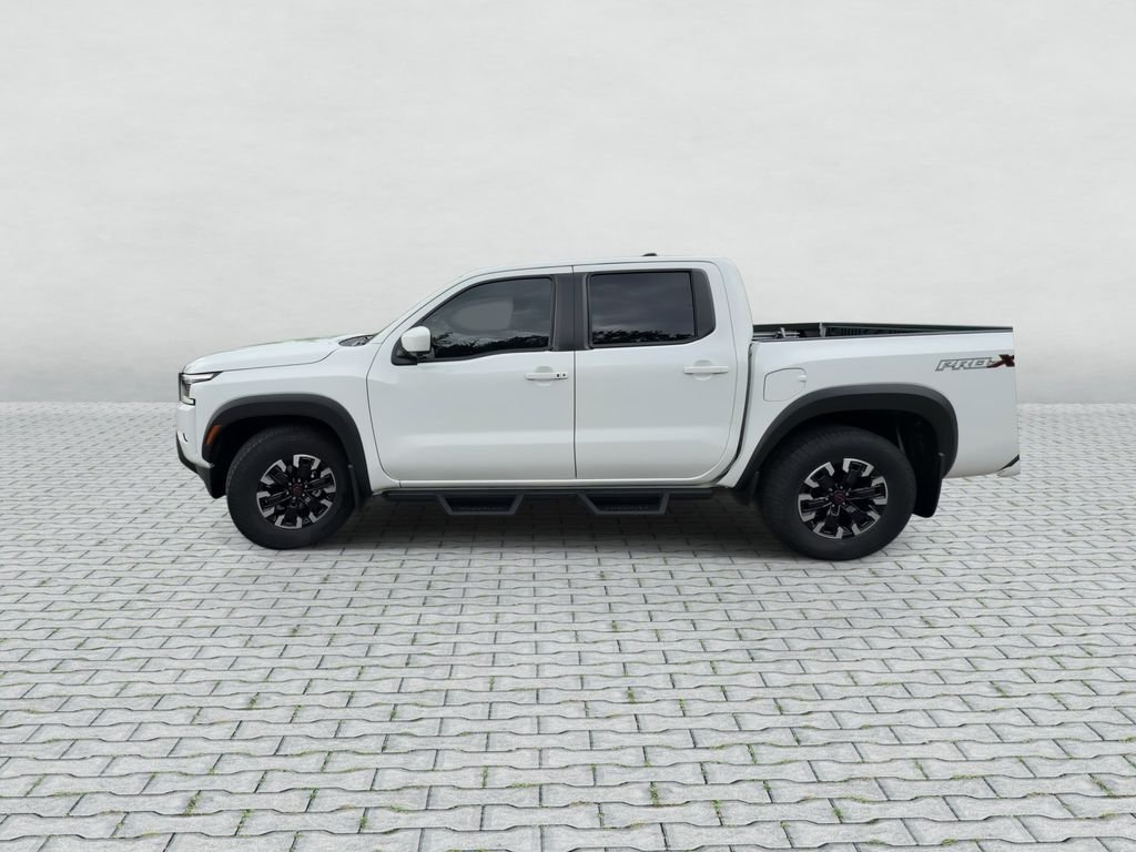 Certified Used 2022 White Nissan PRO-X image 5