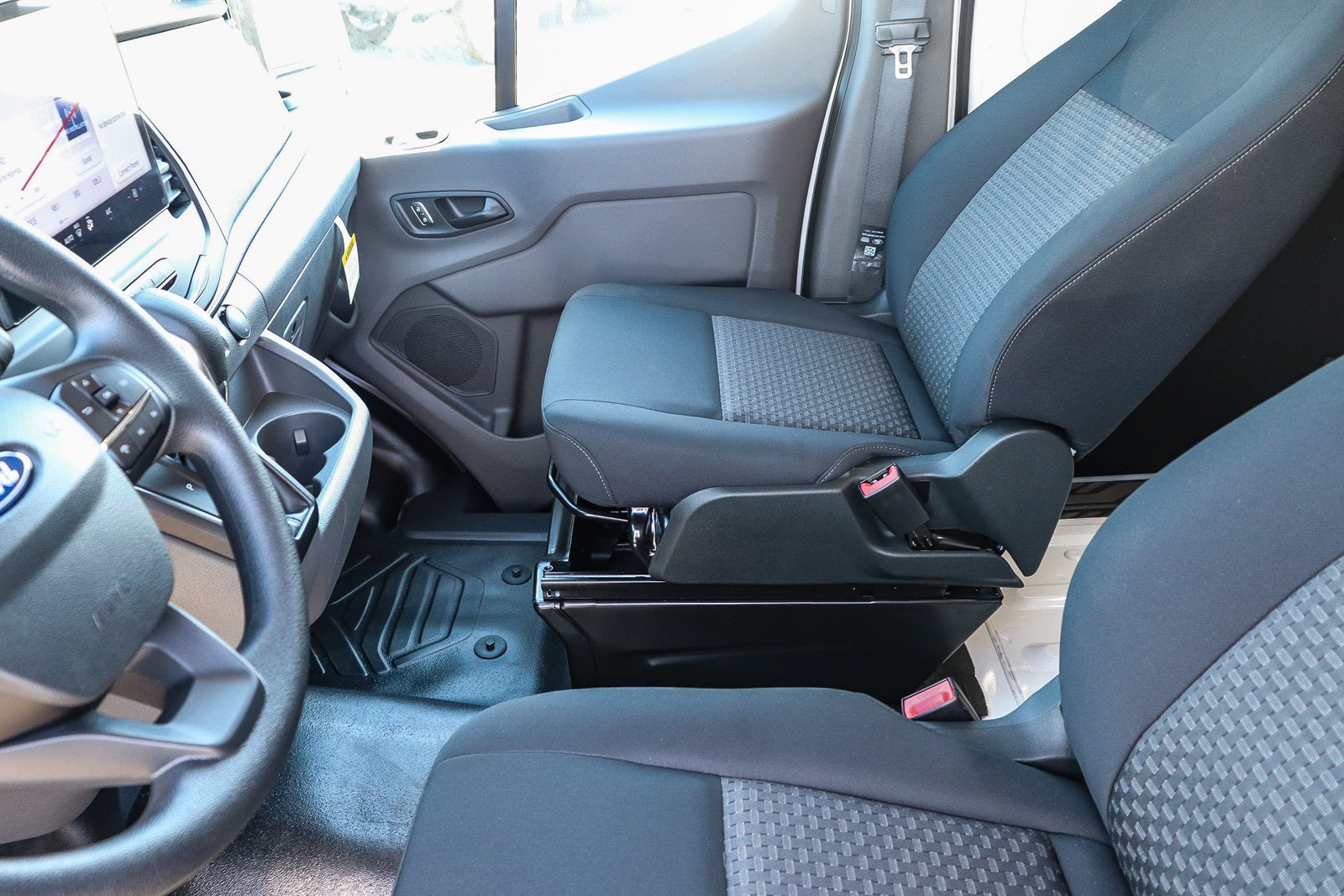 New 2027 Oxford White Ford Cargo Van image 20