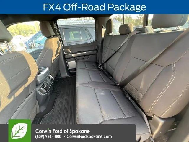 Used 2023 Oxford White Ford XLT image 7