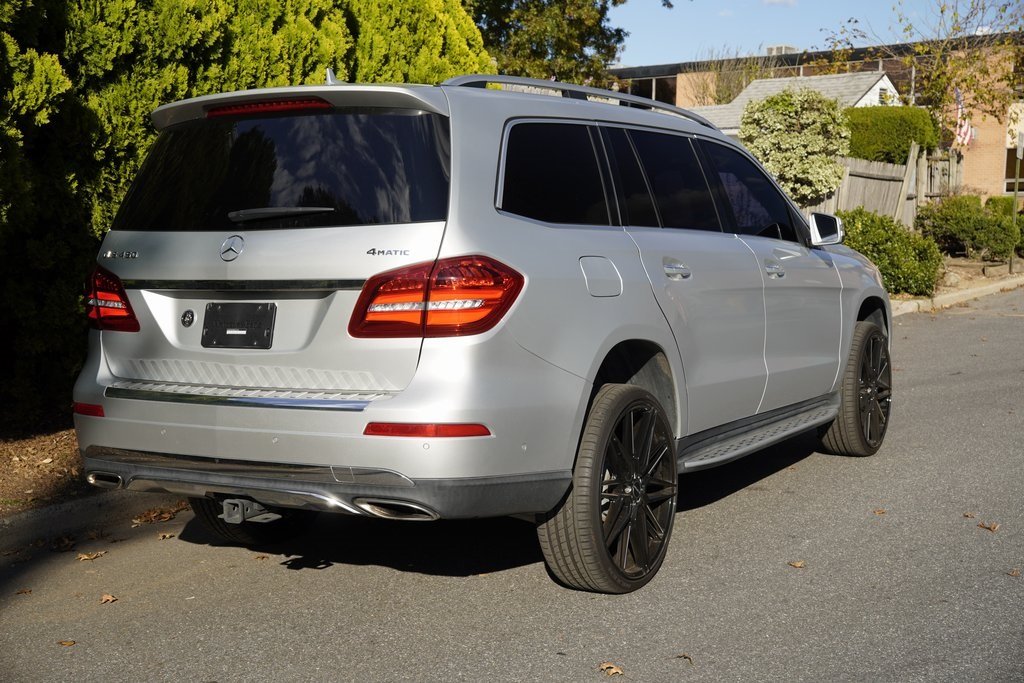 2019 Mercedes Benz GLS 450 4MATIC photo 4