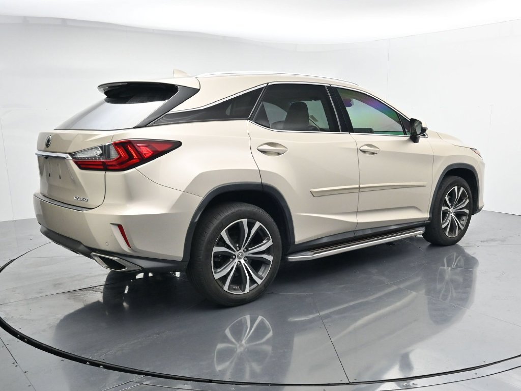 Used 2016 Beige Lexus 350 image 8