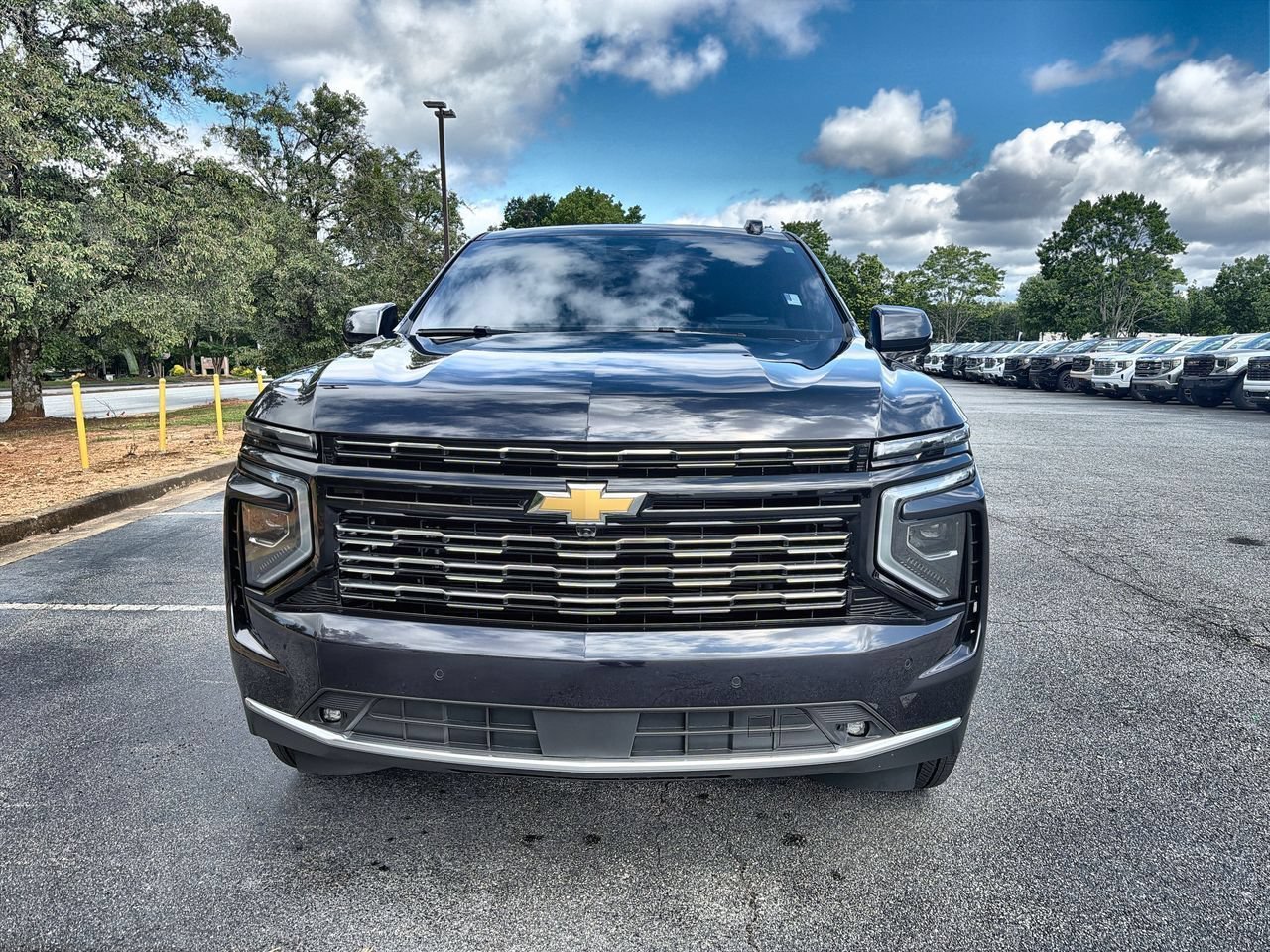 Used 2025 Dark Ash Metallic Chevrolet High Country image 3