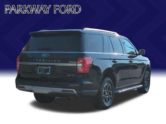 Used 2022 Black Ford XLT image 5