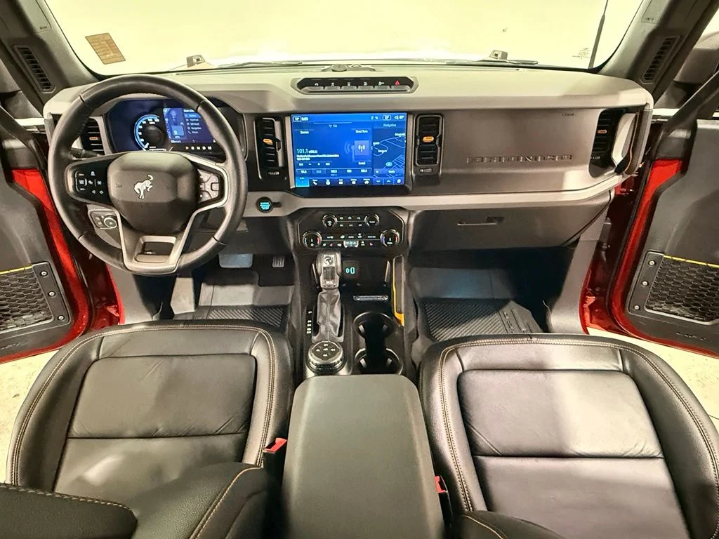 Used 2022 Red Ford Badlands image 19