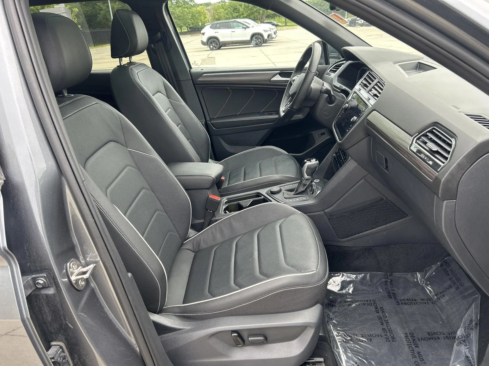 Certified Used 2024 gray Volkswagen SEL R-Line image 14