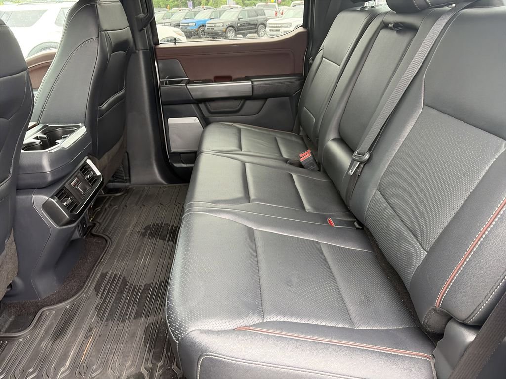 Used 2022 Silver Ford Lariat image 34