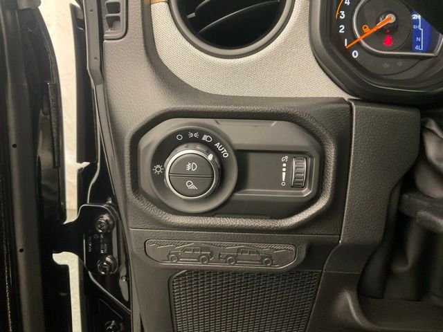 2026 Jeep Gladiator Willys - Photo 14